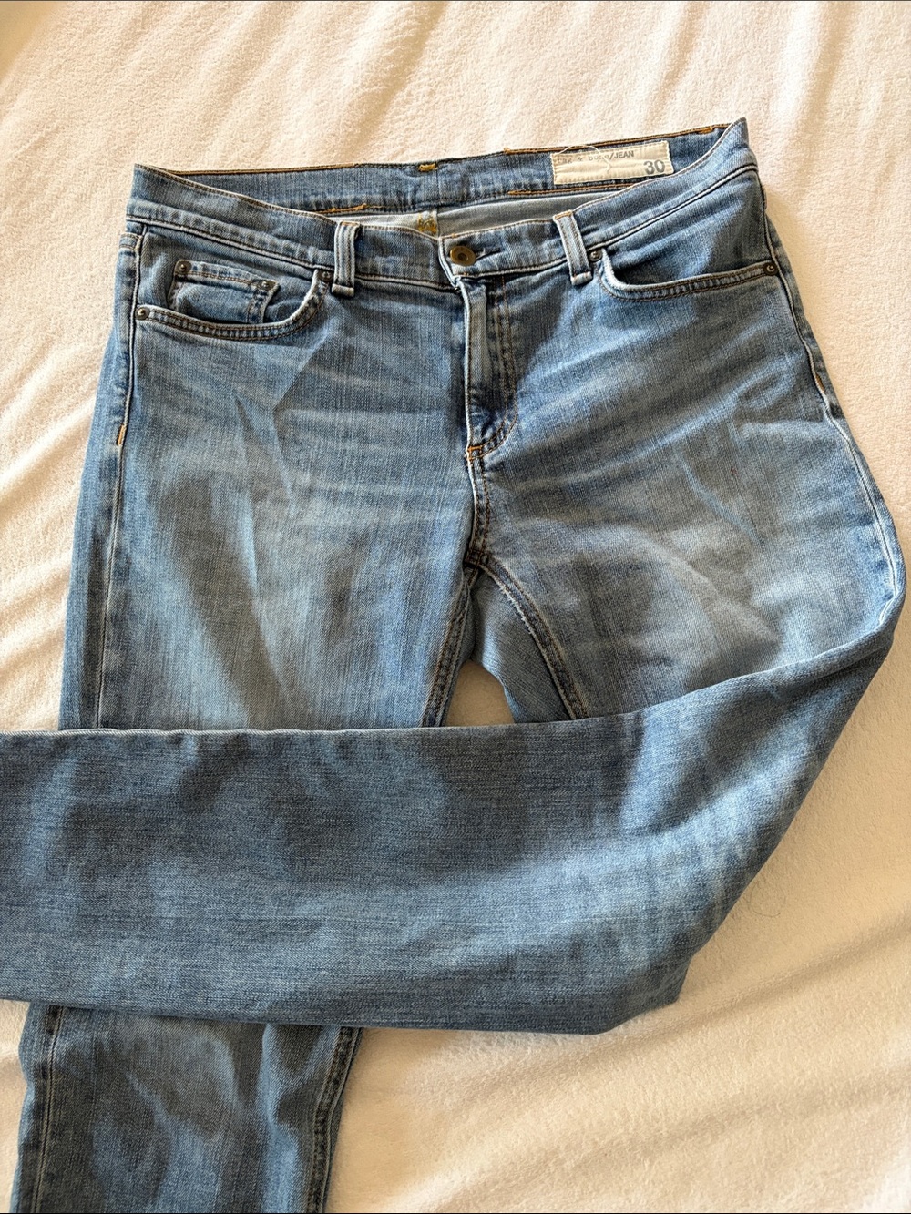 rag & bone vintage wash slim fit jeans - SZ 30